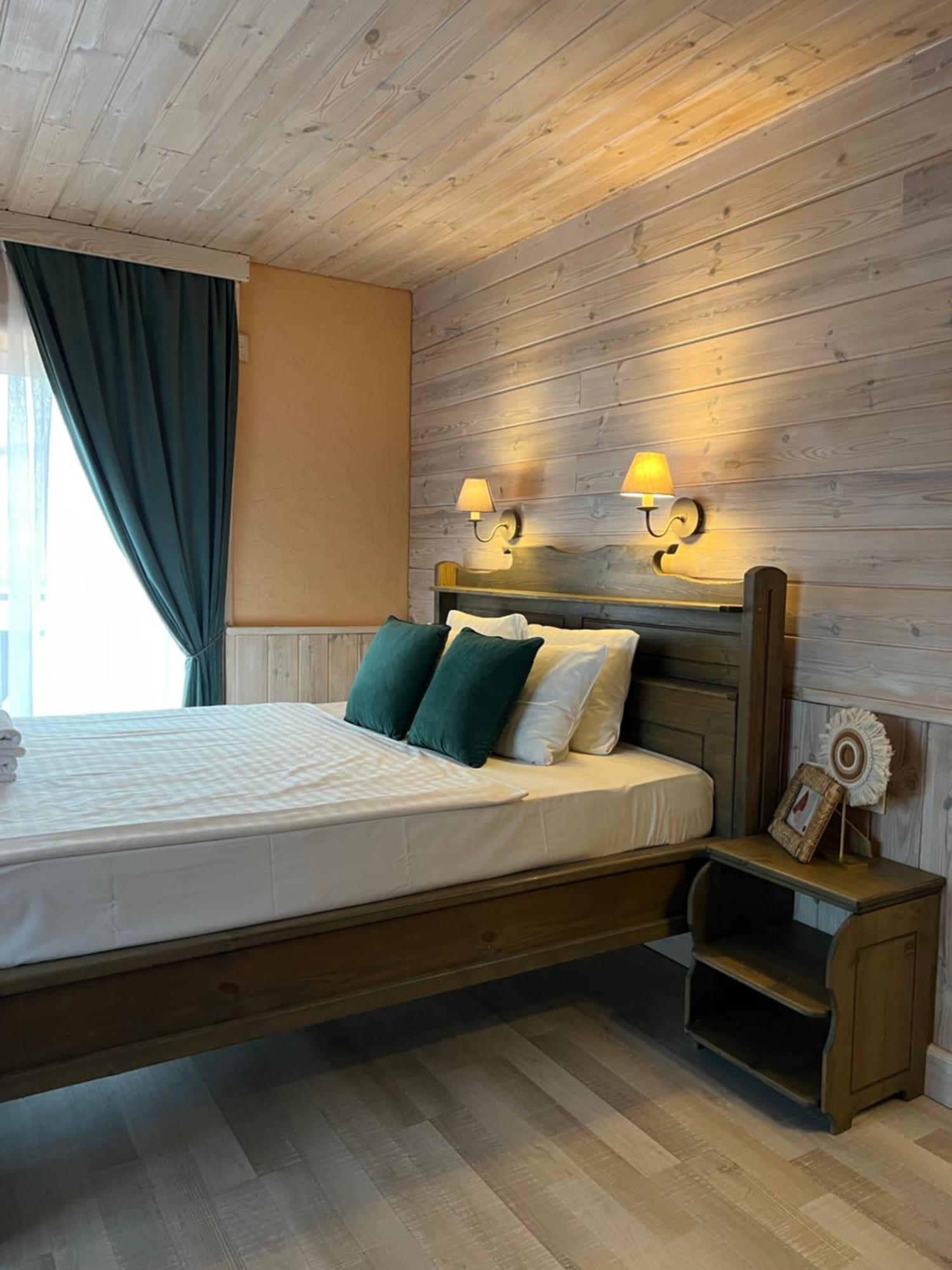 Agate Hotel Ozolnieki Екстер'єр фото