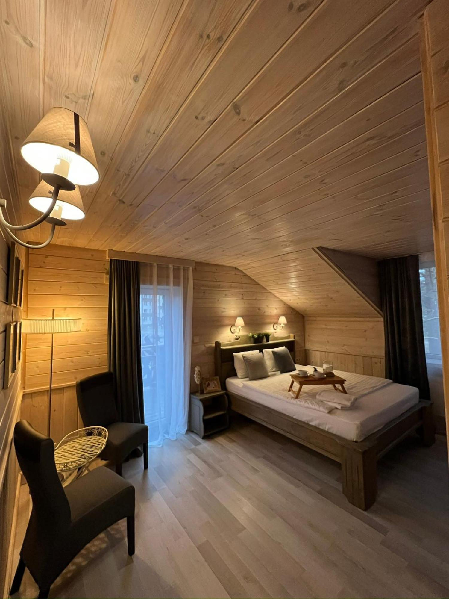 Agate Hotel Ozolnieki Екстер'єр фото