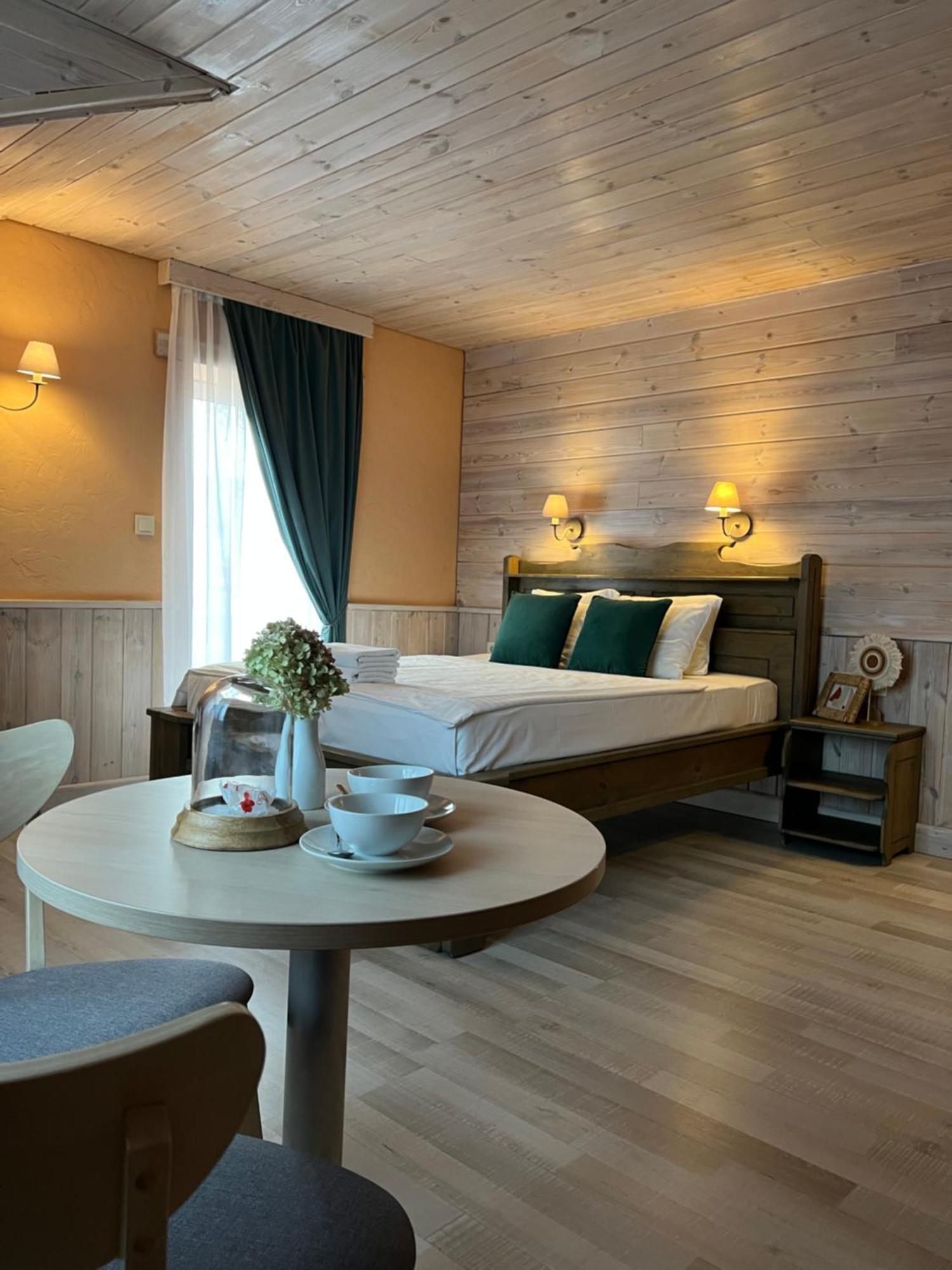 Agate Hotel Ozolnieki Екстер'єр фото
